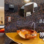 Chateau De Maraval 4*
