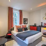 Chateau De Maraval 호텔 4*