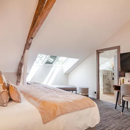 Chateau De Maraval Cénac-et-Saint-Julien