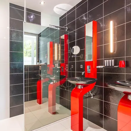 Chateau De Maraval Hotel 4*