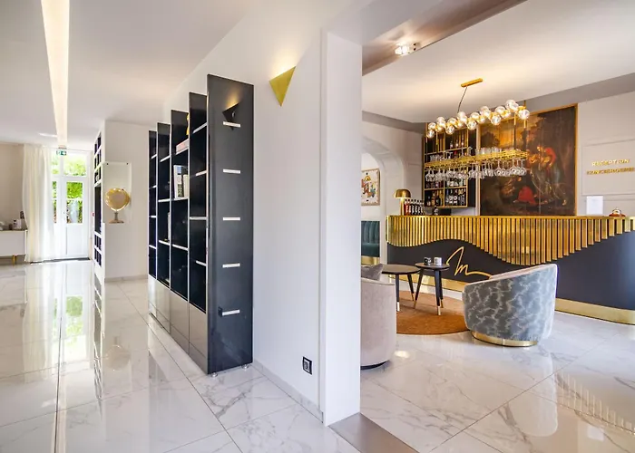Chateau De Maraval Hotel