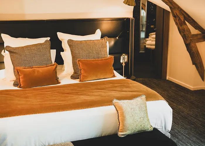 Chateau De Maraval 4* Cénac-et-Saint-Julien