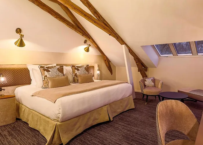 Chateau De Maraval Cénac-et-Saint-Julien