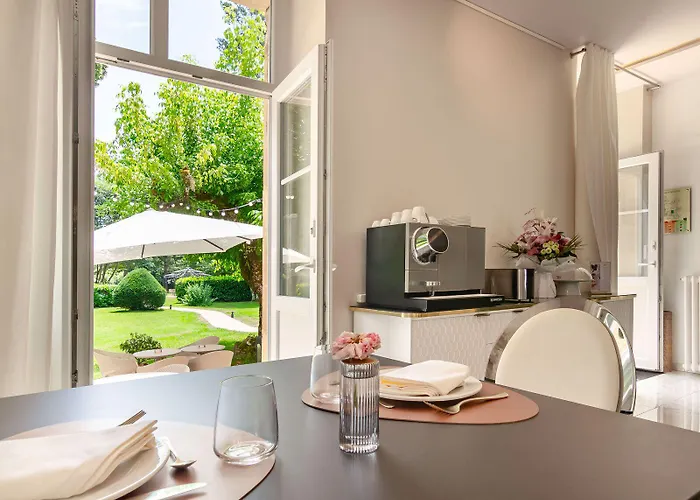 Chateau De Maraval Hotel 4*